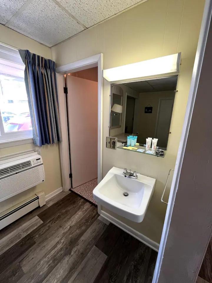 אולד אורצ'רד ביץ' Beau Rivage Motel מראה חיצוני תמונה